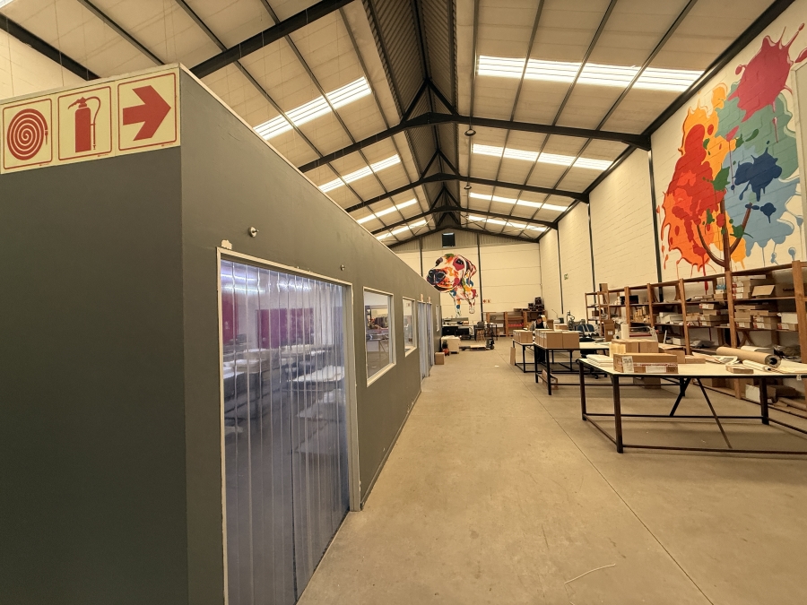 To Let Commercial Property for Rent in Rivergate Western Cape